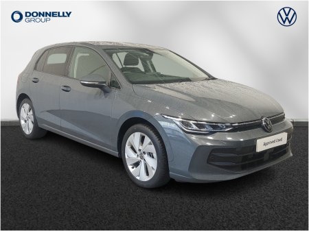 2025 Volkswagen Golf Hatchback Match
