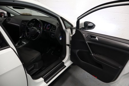2017 Volkswagen Golf - photo 23