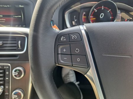 2015 Volvo V60 - photo 25