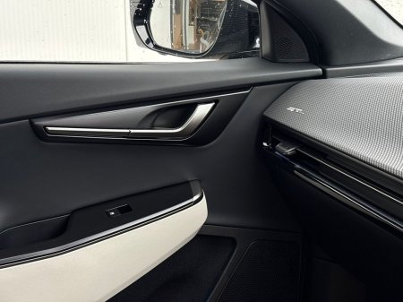 2026 Kia EV6 - photo 32