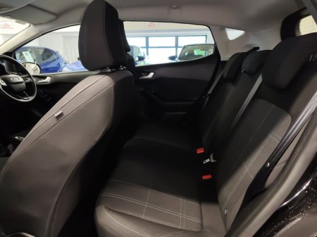 2020 Ford Fiesta - photo 7