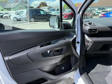 2024 Peugeot Partner - photo 16