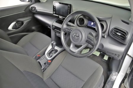 2022 Toyota Yaris Cross - photo 13