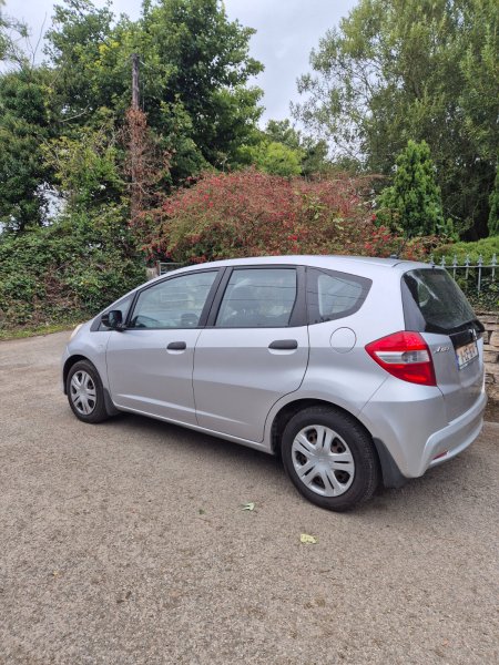 2011 Honda Jazz - photo 2