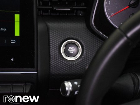 2020 Renault Clio - photo 26