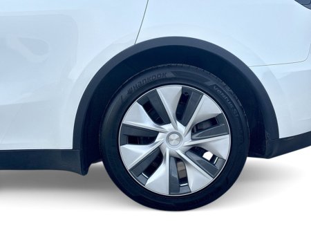 2023 Tesla Model Y - photo 7