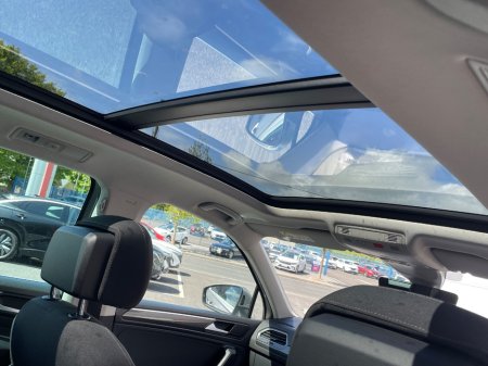 2020 Volkswagen Tiguan - photo 7