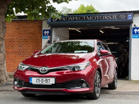 2017 Toyota Auris 1.2 D4-T 5Dr Sol