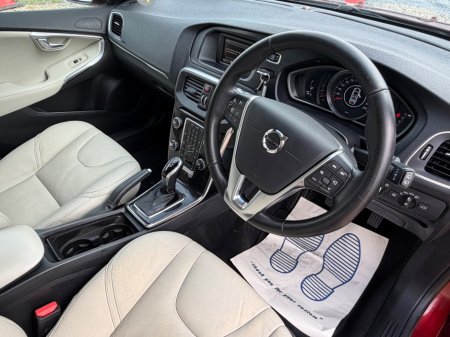 2017 Volvo V40 - photo 19