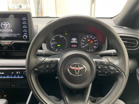 2022 Toyota Yaris - photo 9