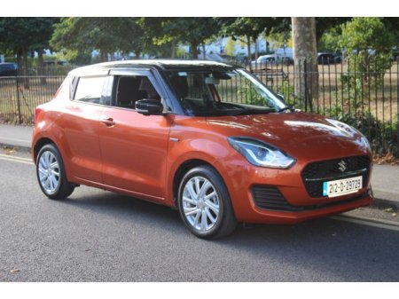 2021 Suzuki Swift 1.2 HYBRID Two Tone Ltd edition - Park Camera - 360/- Apple Play