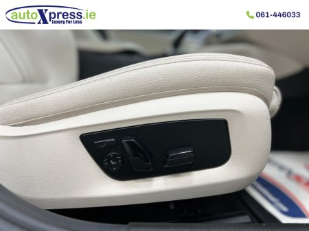 2021 BMW 5-Series - photo 32