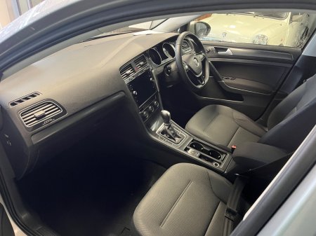 2019 Volkswagen Golf - photo 6