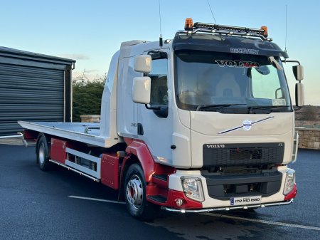2017 Volvo Other - photo 13