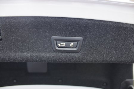 2021 BMW 3-Series - photo 21