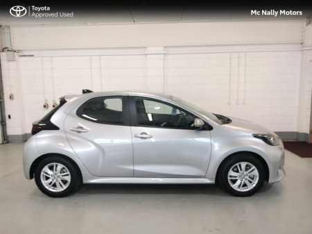 2026 Toyota Yaris - photo 2
