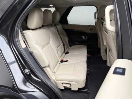 2017 Land Rover Discovery - photo 11