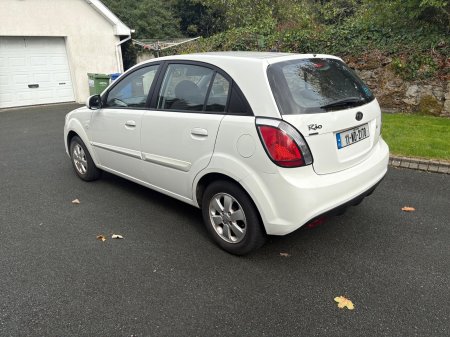 2011 Kia Rio - photo 13