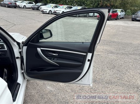 2019 BMW 3-Series - photo 29