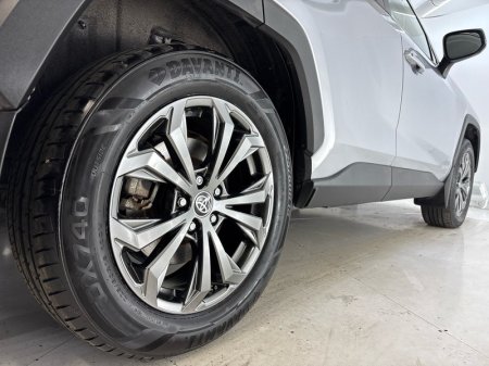 2023 Toyota RAV4 - photo 11