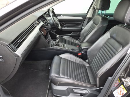 2022 Volkswagen Passat - photo 5