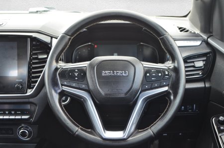 2025 Isuzu D-Max - photo 19