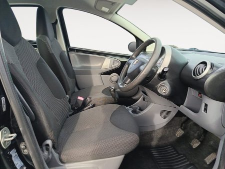 2011 Toyota Aygo - photo 9