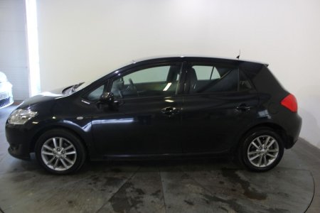 2009 Toyota Auris - photo 13