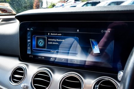 2020 Mercedes-Benz E-Class - photo 18