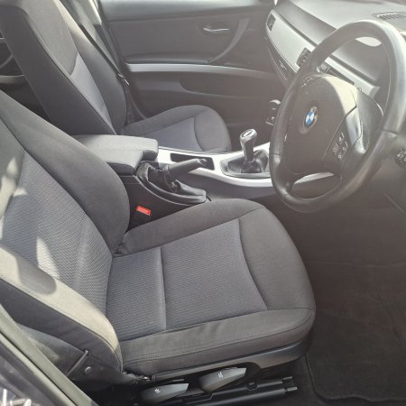 2010 BMW 3-Series - photo 11