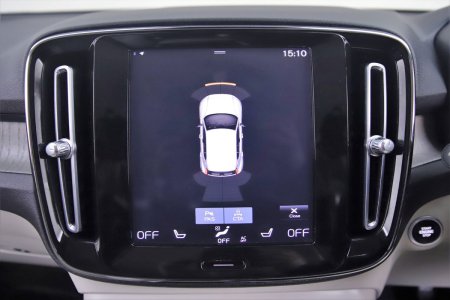 2020 Volvo XC40 - photo 22