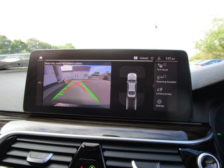 2021 BMW 5-Series - photo 14