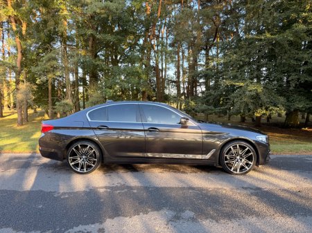 2020 BMW 5-Series - photo 8