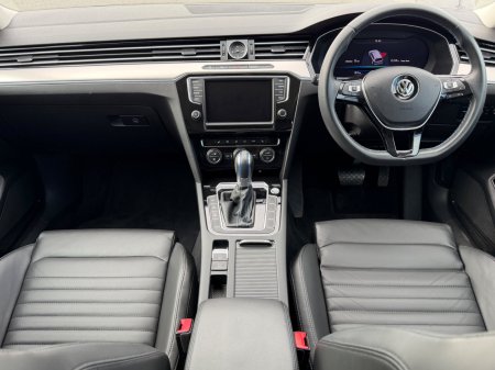 2016 Volkswagen Passat - photo 23