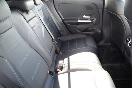 2021 Mercedes-Benz EQA - photo 16