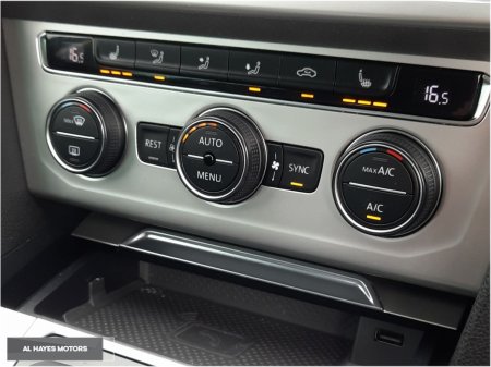 2018 Volkswagen Passat - photo 18