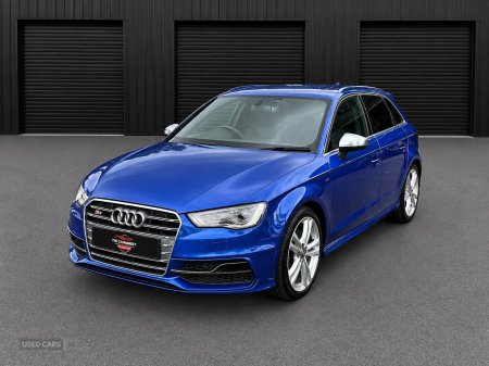 2015 Audi S3 - photo 2