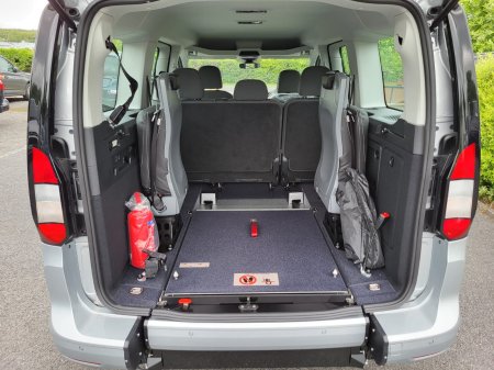2026 Ford Tourneo Connect - photo 10