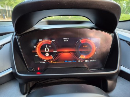 2016 BMW i8 - photo 23