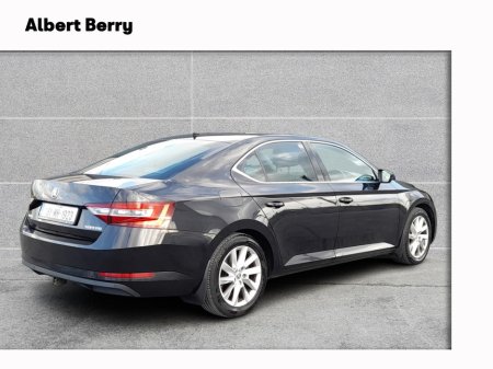 2018 Skoda Superb - photo 4