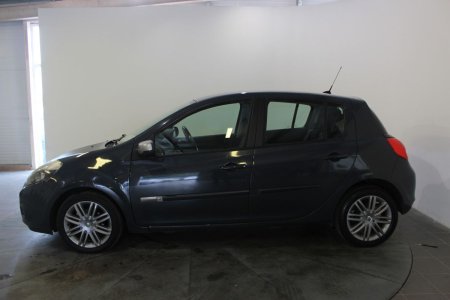 2012 Renault Clio - photo 12