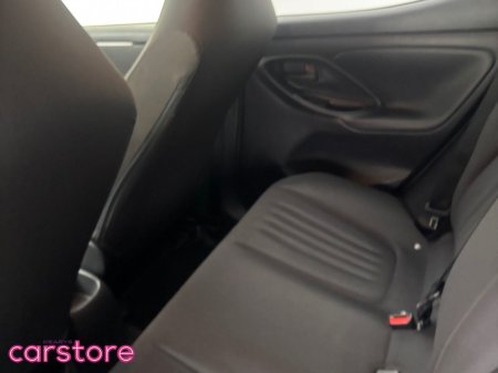 2021 Toyota Yaris - photo 13