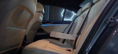 2020 BMW 5-Series - photo 20
