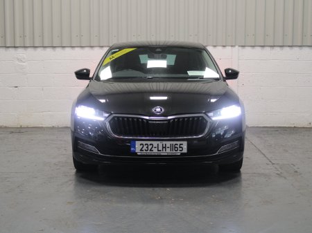 2023 Skoda Octavia - photo 2