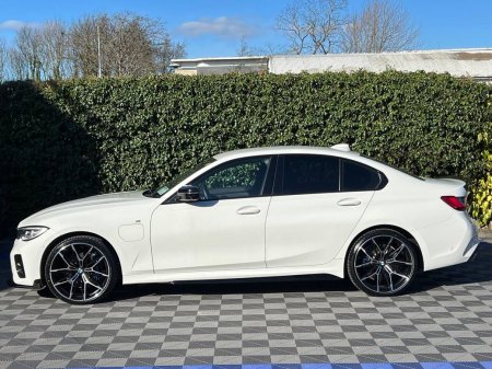 2021 BMW 3-Series - photo 3