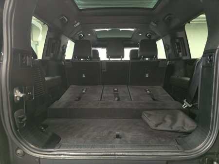 2024 Land Rover Defender - photo 10