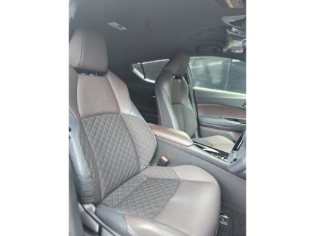 2017 Toyota C-HR - photo 20