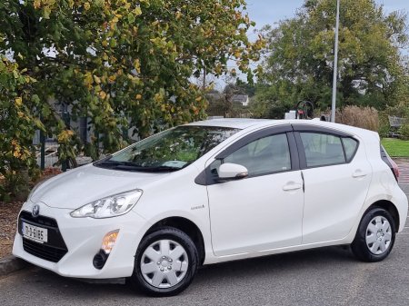 2017 Toyota Aqua - photo 6