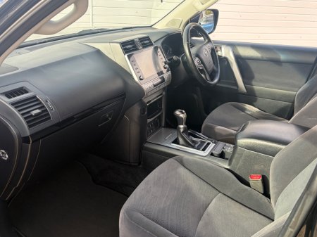 2022 Toyota Land Cruiser - photo 13