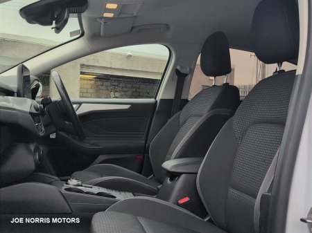 2021 Ford Focus - photo 2